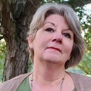 Meet your Posher, Terri